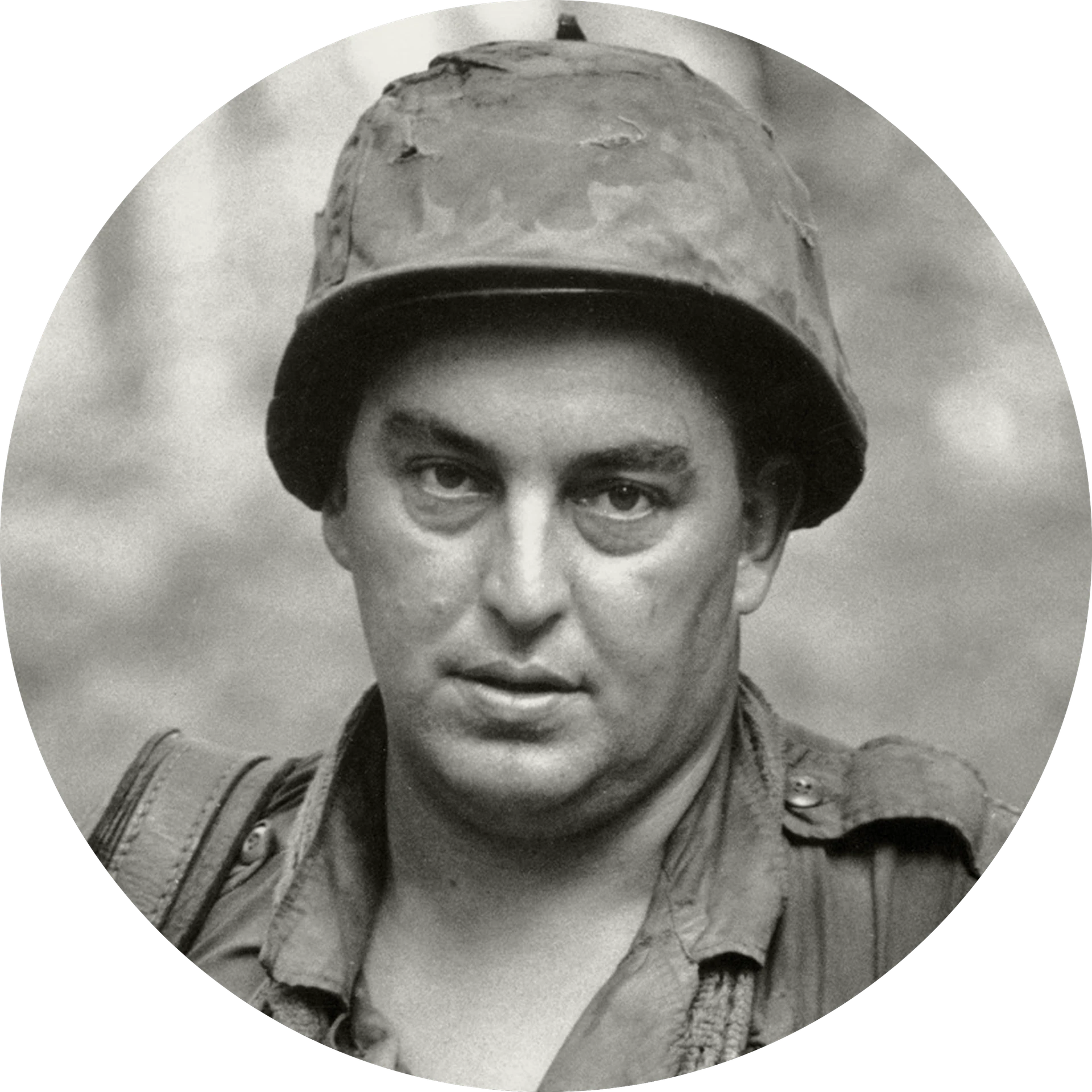 Black-and-white portrait of Horst Faas